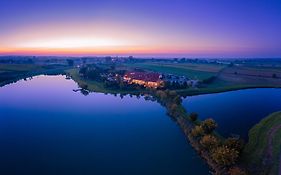 Dwor Bogucin Hotel&Restauracja